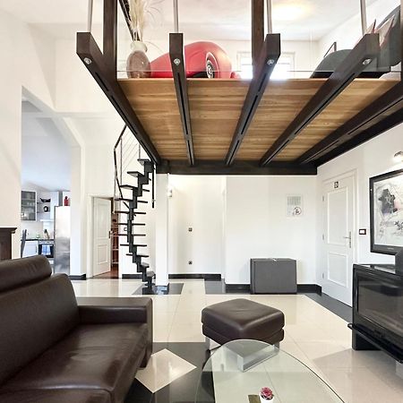 Villa Andrijana - Exclusively Yours - Family Getaway With Private Pool Kastela Luaran gambar