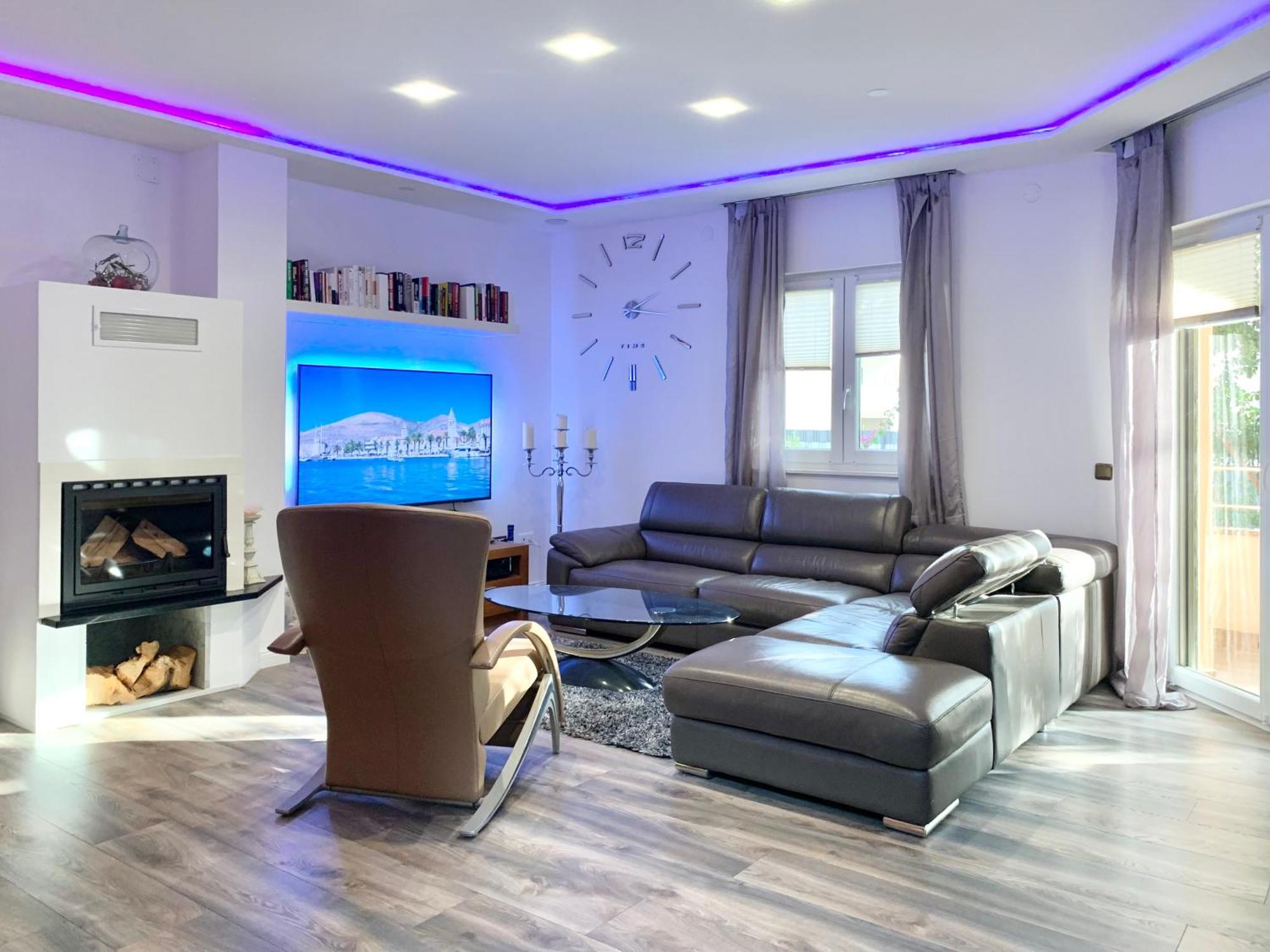 Villa Andrijana - Exclusively Yours - Family Getaway With Private Pool Kastela Luaran gambar